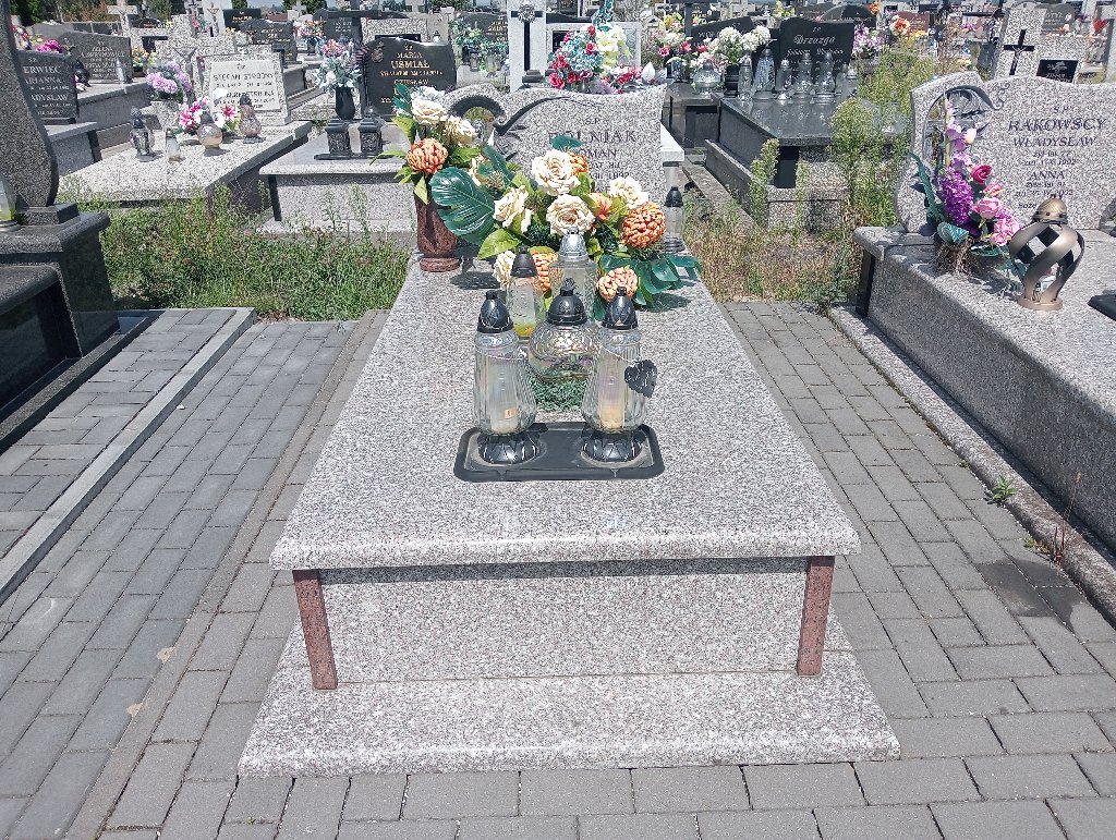 Grób Genowefa Polniak