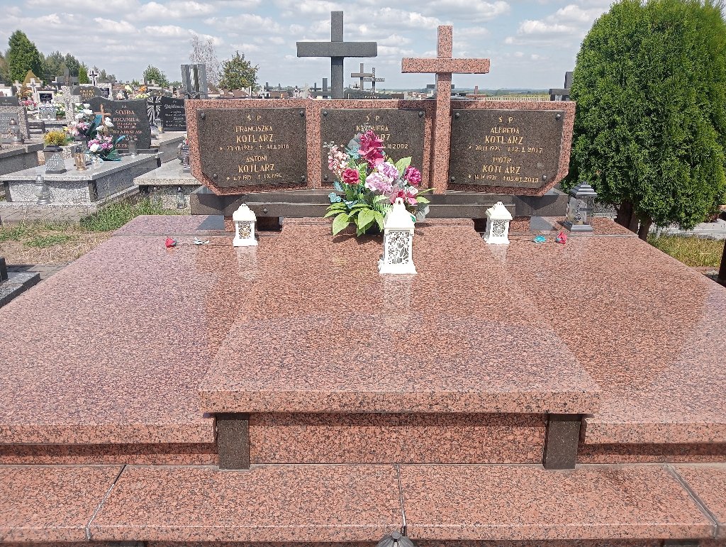Grób Alfreda Kotlarz
