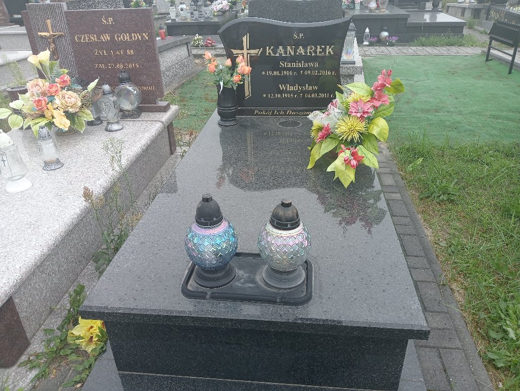 Grób Władysław Kanarek