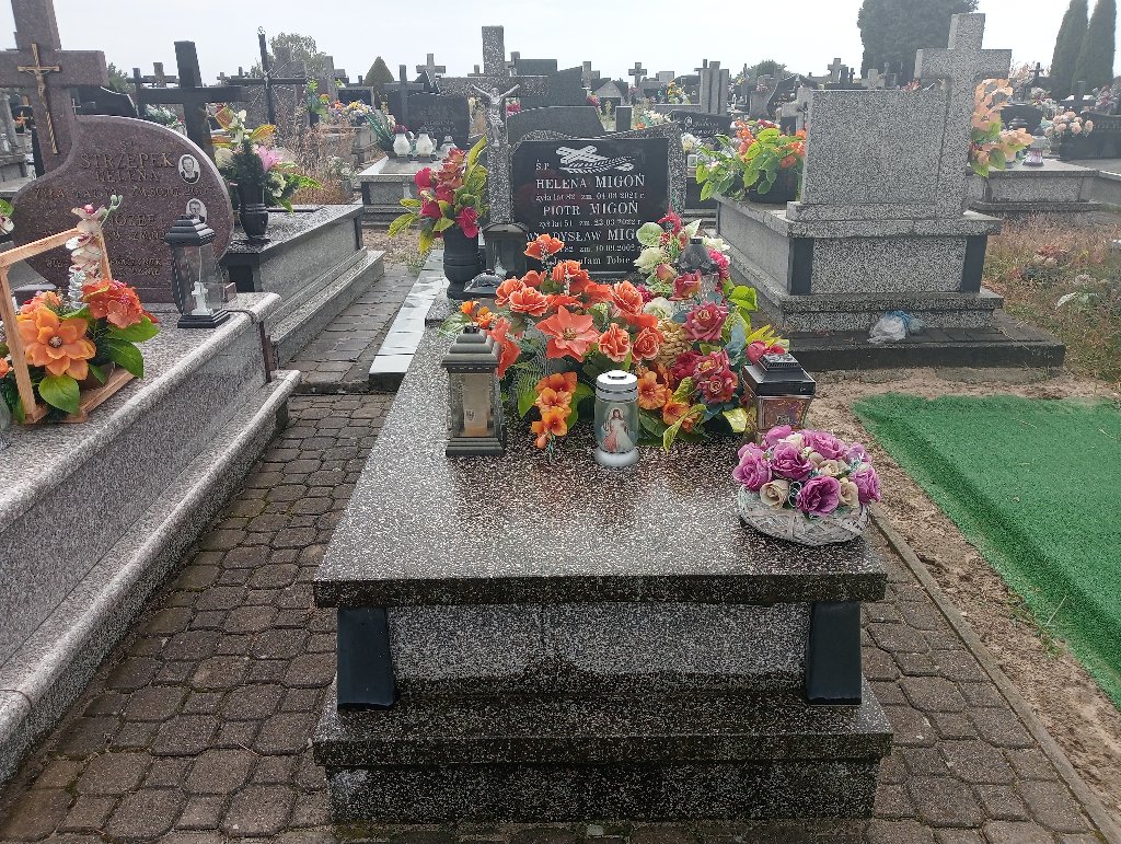Grób Helena  Migoń
