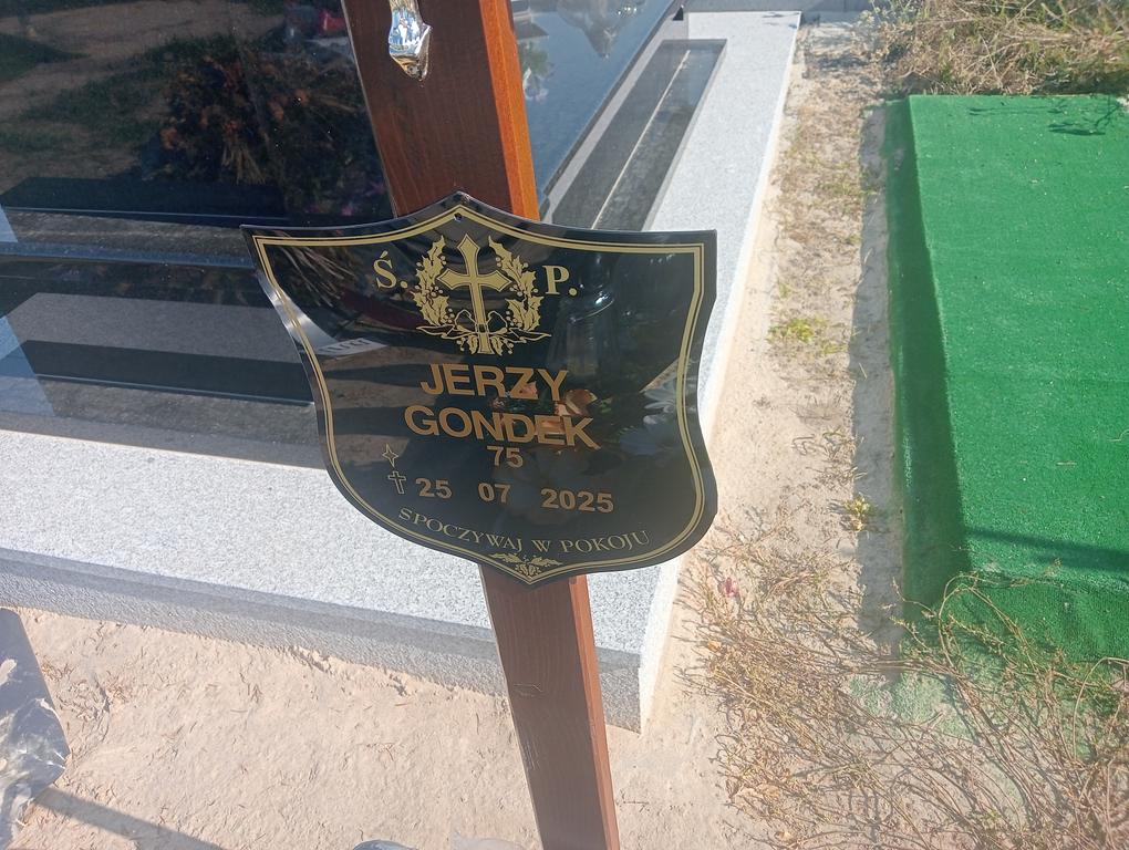 Grób Jerzy Gondek