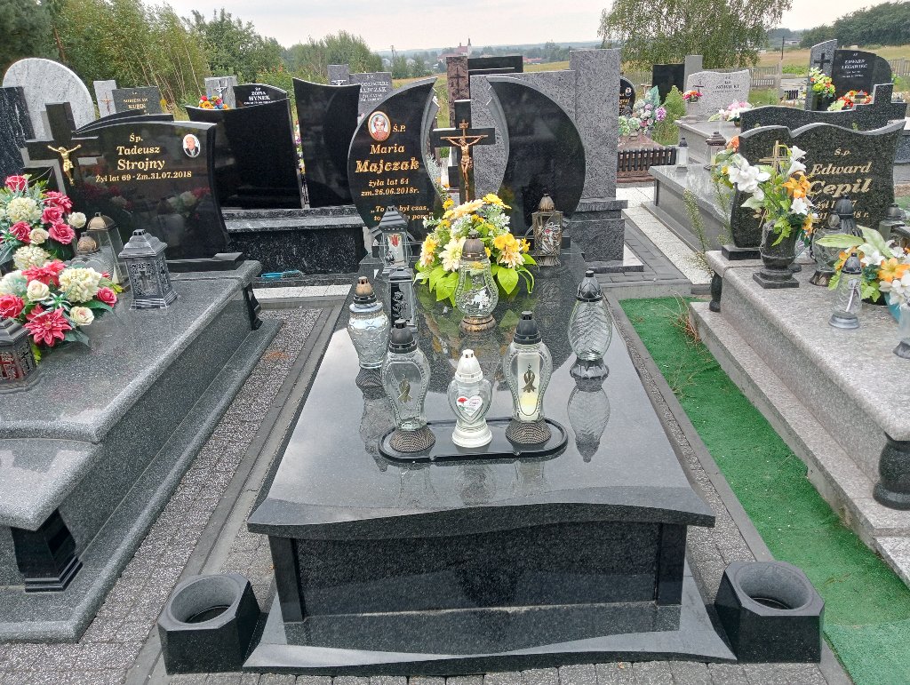 Grób Maria Majczak