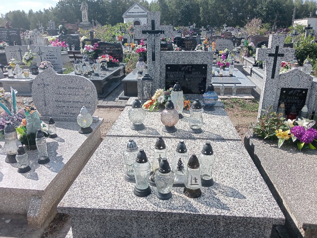 Grób Franciszka Szczypień