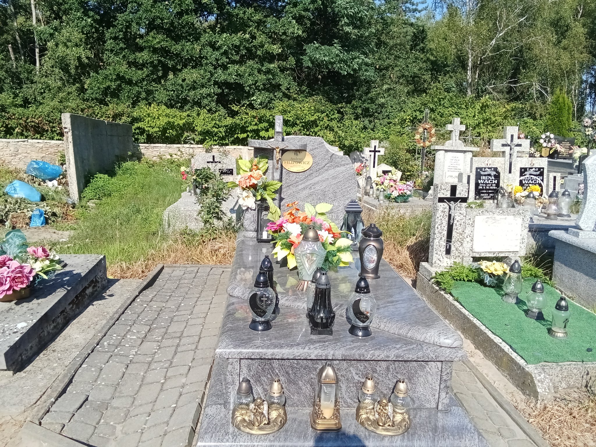 Grób Andrzej Filipowicz